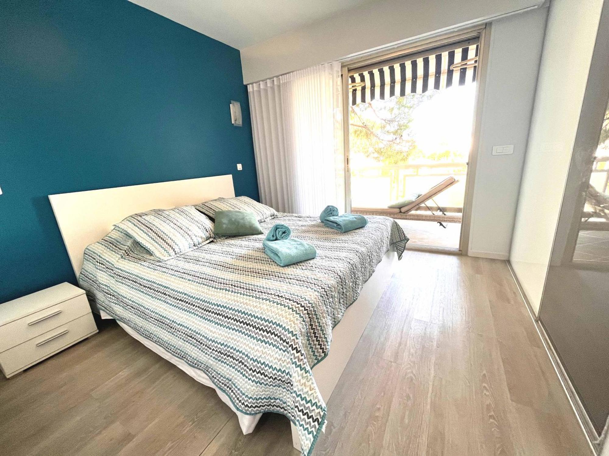 Splendide 3 Pieces Vue Mer 앙티브 외부 사진